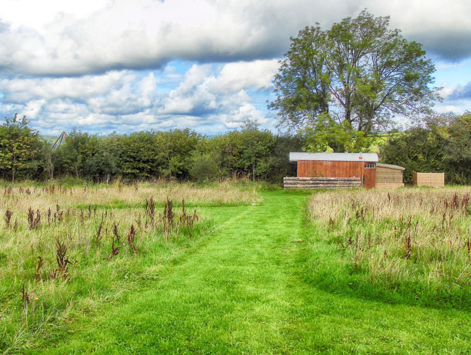 Ceridwen Glamping, Double Decker Bus And Yurts Ξενοδοχείο Llandysul Εξωτερικό φωτογραφία